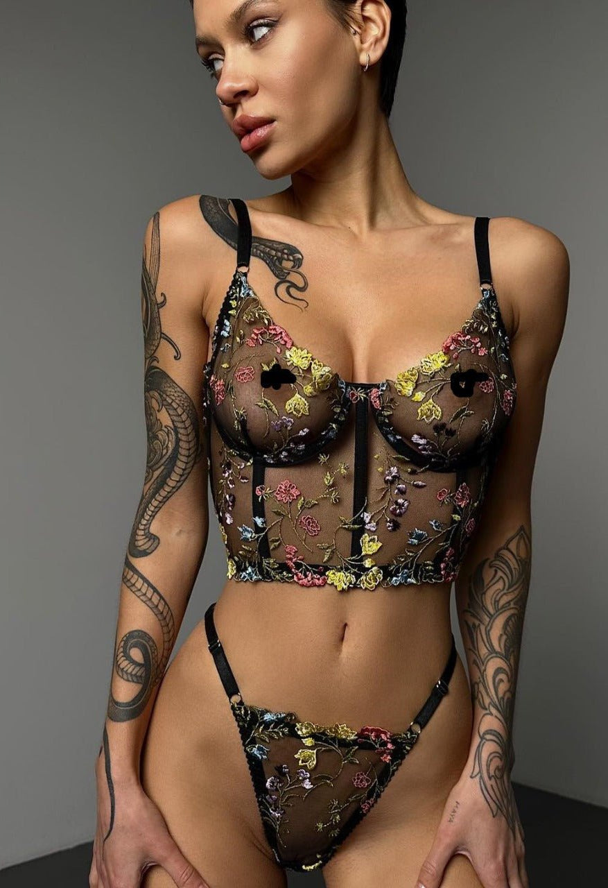 Black Floral Embroidered Corset Lingerie Set - gosundaymarket