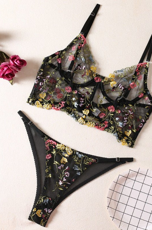 Black Floral Embroidered Corset Lingerie Set - gosundaymarket