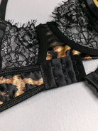 Back strap buckle detail on embroidered lace bra