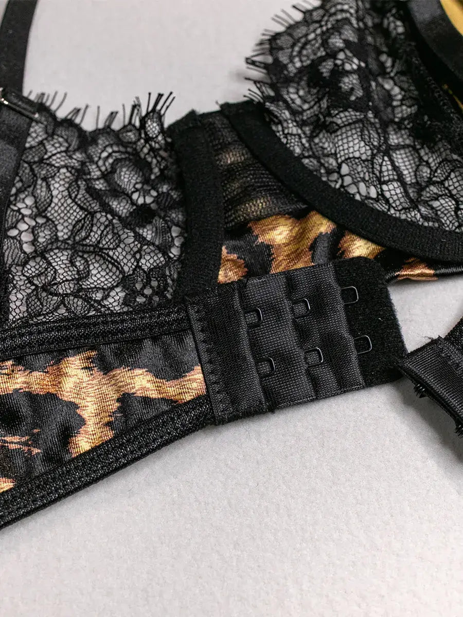 Leopard Lace 3-Piece Bra, Thong & Garter Set
