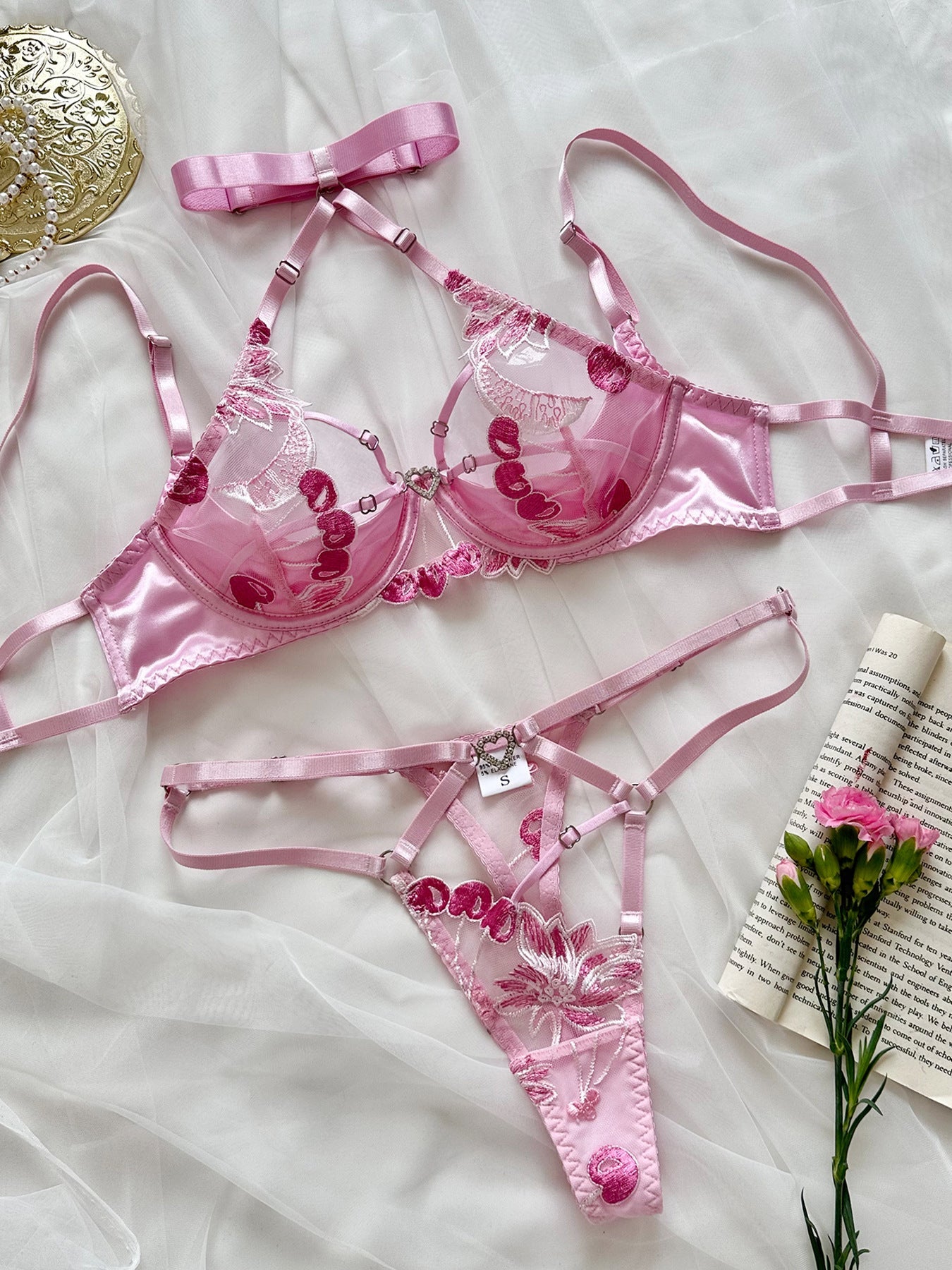 Sexy Embroidered Heart Diamond Lace Lingerie - gosundaymarket